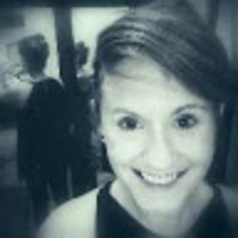 Meet your Posher, Stephanie